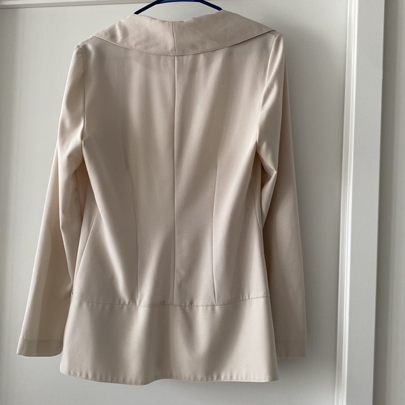 Cream Drapey Blazer - Picture 3 of 3